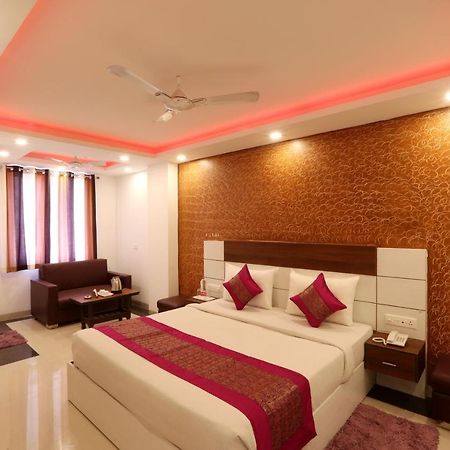 Hotel Ark Suites At Airport Нью-Дели Экстерьер фото