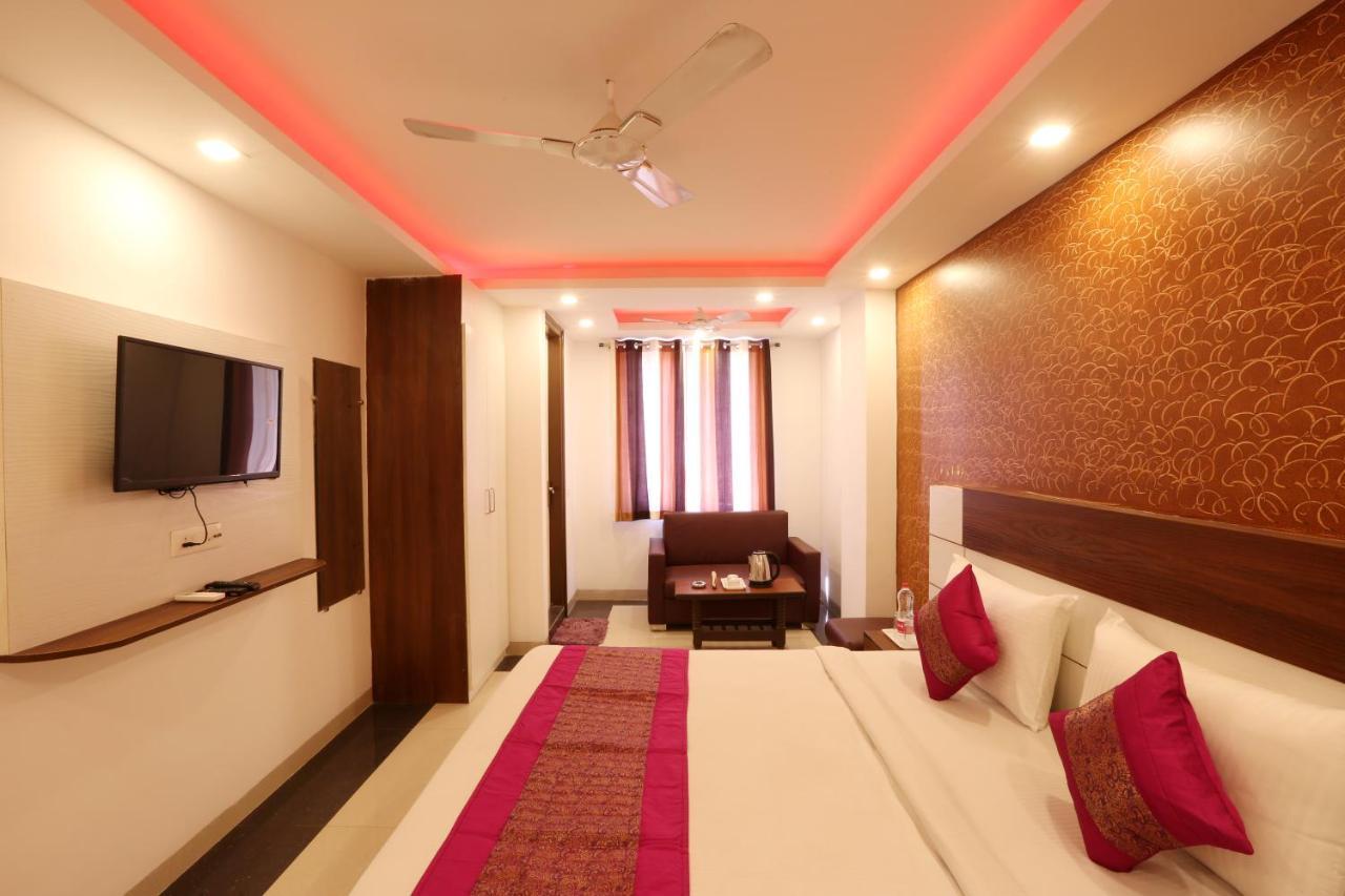 Hotel Ark Suites At Airport Нью-Дели Экстерьер фото