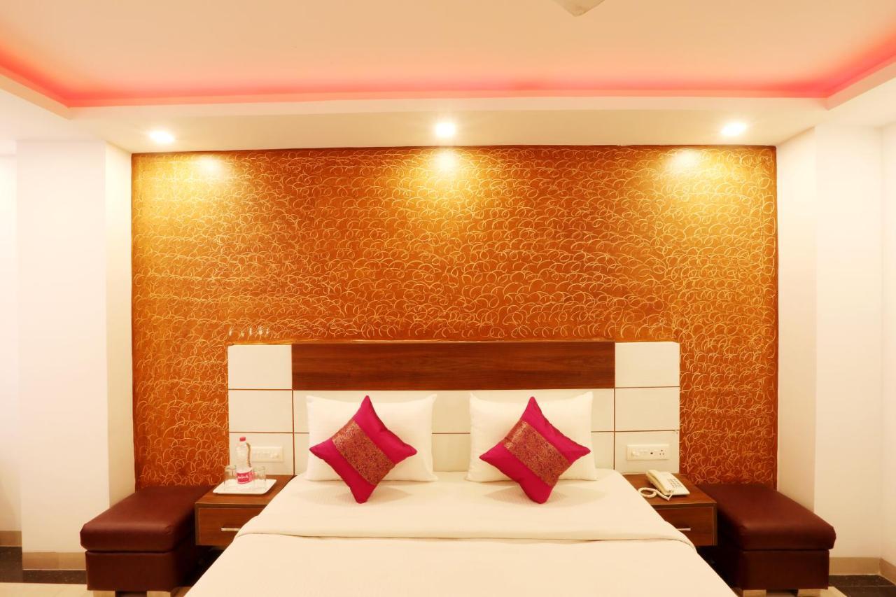 Hotel Ark Suites At Airport Нью-Дели Экстерьер фото
